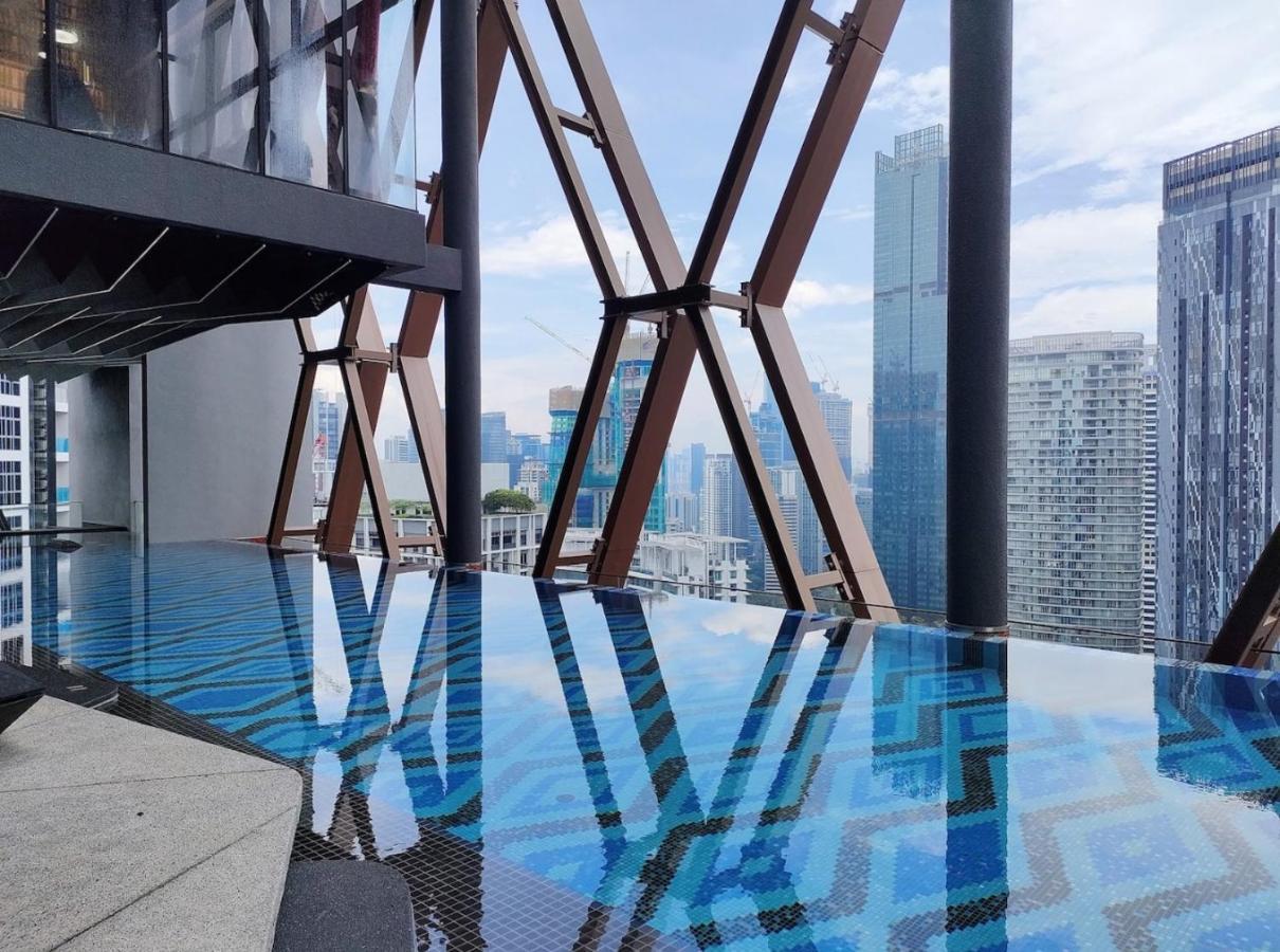 Scarletz Suites Klcc Twin Tower By Purple Orchid クアラルンプール エクステリア 写真