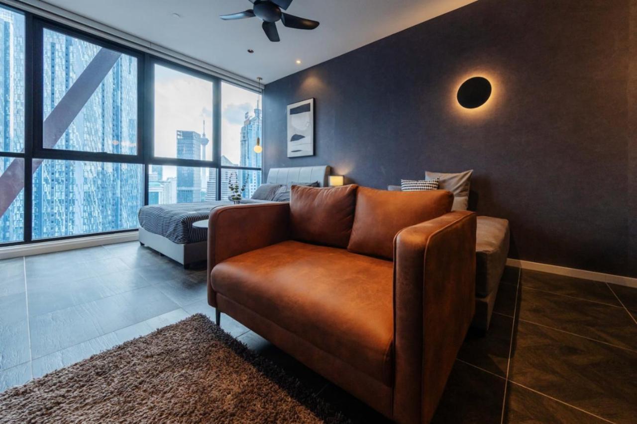 Scarletz Suites Klcc Twin Tower By Purple Orchid クアラルンプール エクステリア 写真