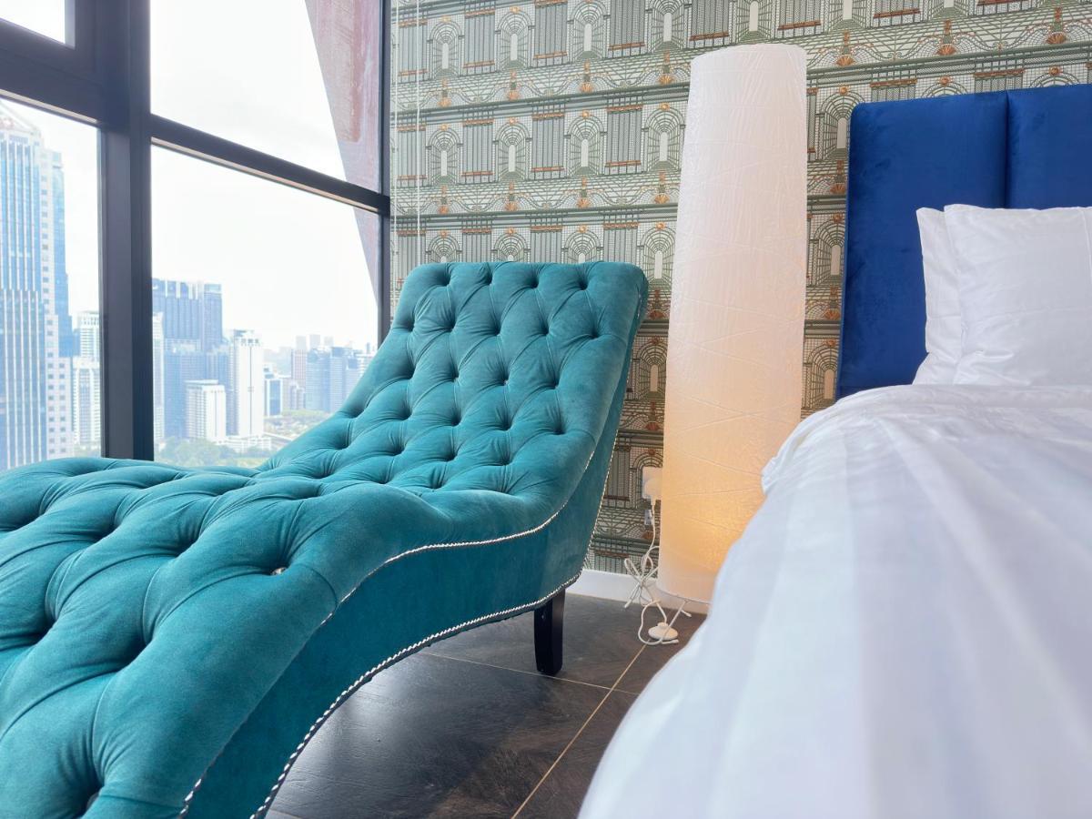 Scarletz Suites Klcc Twin Tower By Purple Orchid クアラルンプール エクステリア 写真