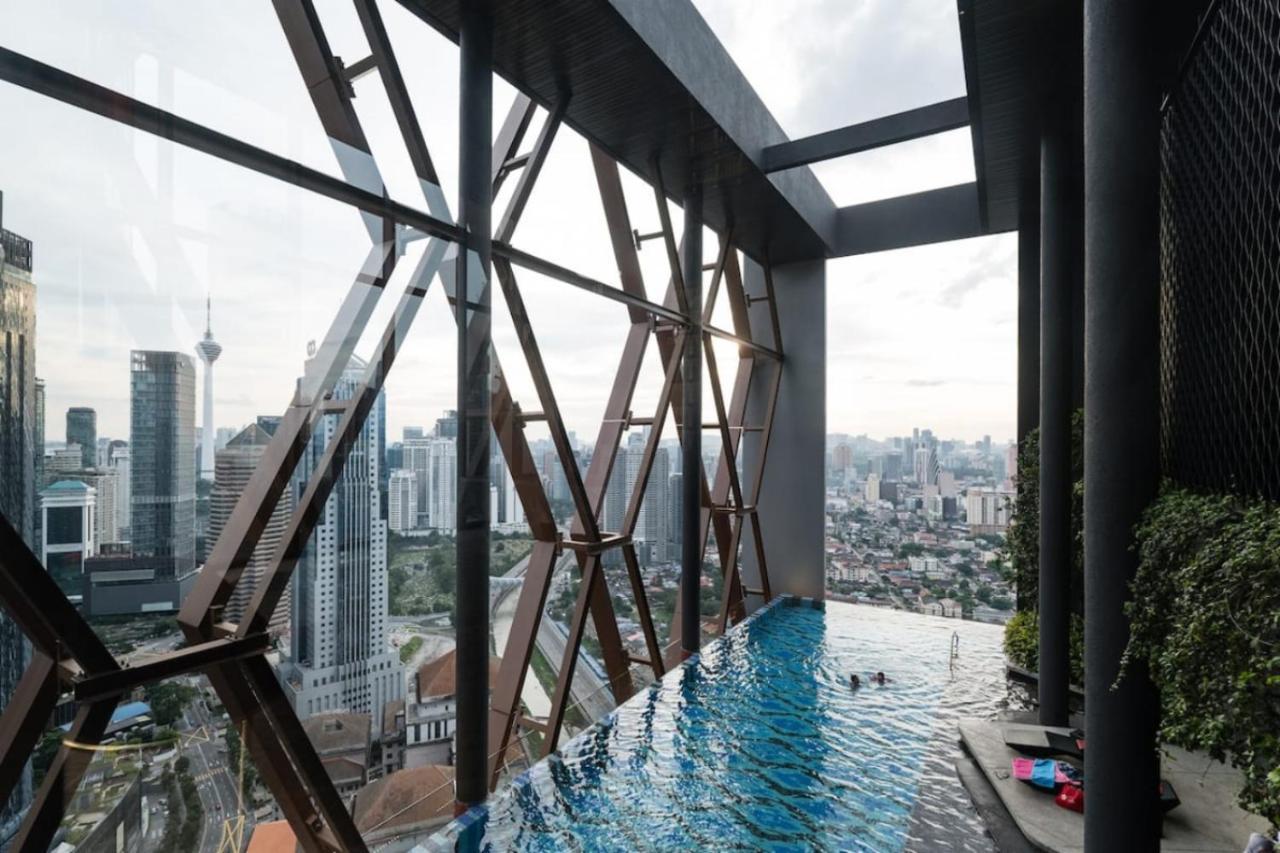 Scarletz Suites Klcc Twin Tower By Purple Orchid クアラルンプール エクステリア 写真
