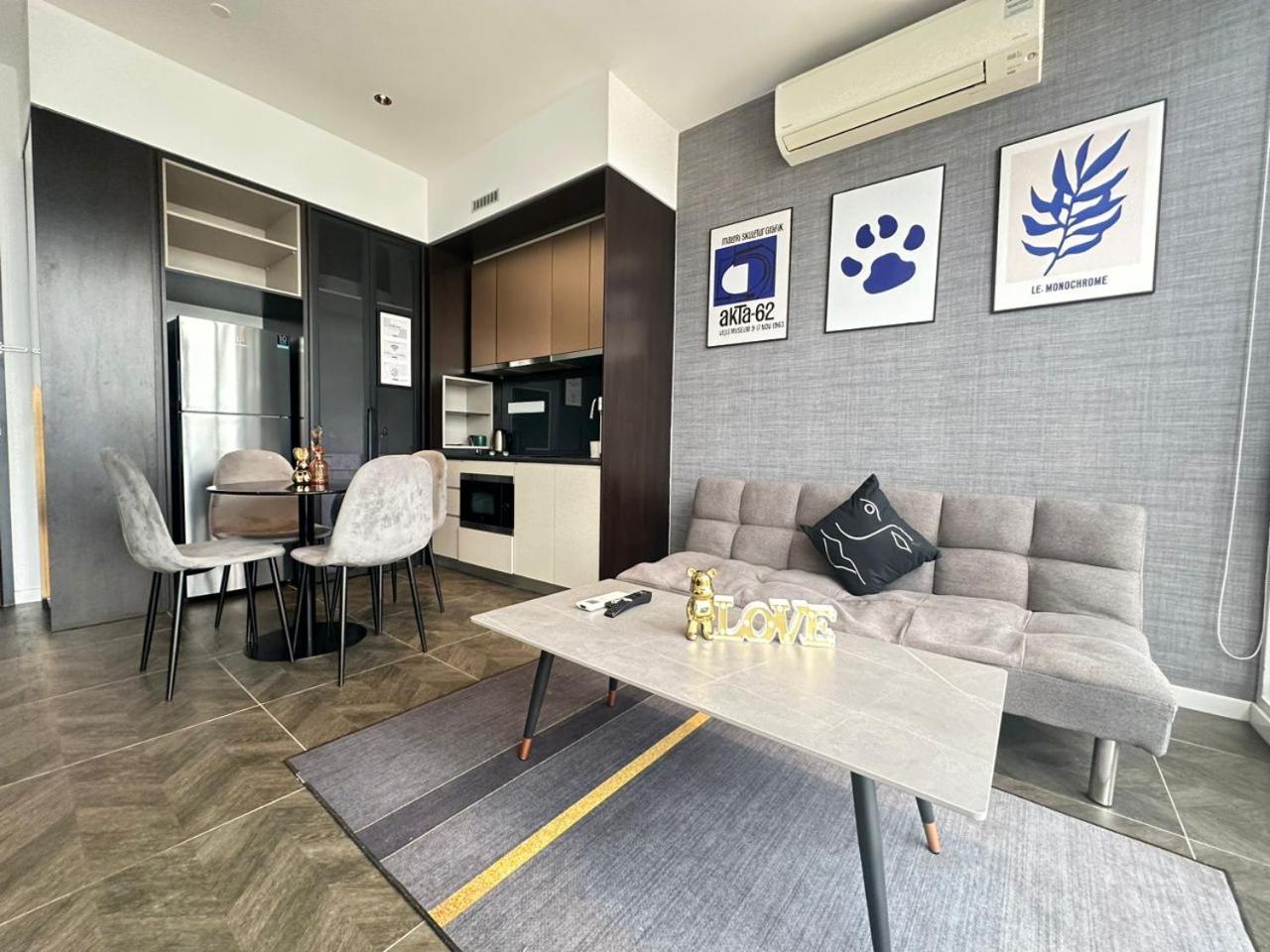 Scarletz Suites Klcc Twin Tower By Purple Orchid クアラルンプール エクステリア 写真